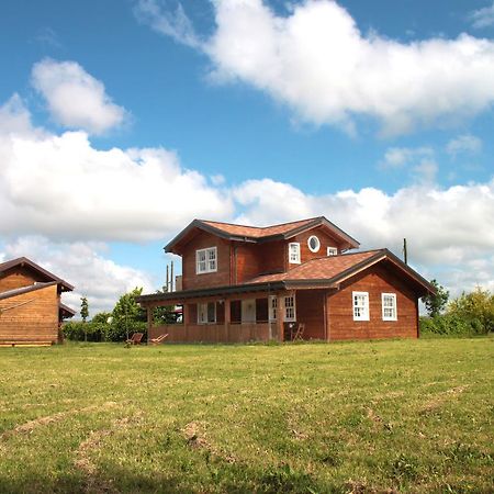 Evolution Camp Hotell SantʼIppolito Exteriör bild